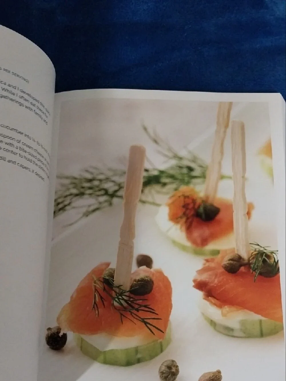 🔵BOGO FREE🔵 Simply Keto Cookbook - Suzanne Ryan